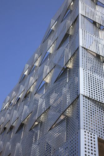640x960px_18-100